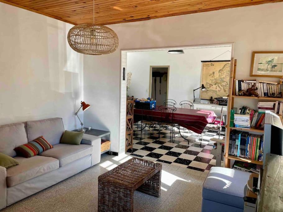 La Maison Du Prieure Vezenobres 外观 照片